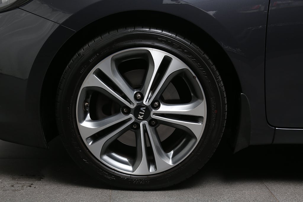 Kia Ceed 1,6 CRDi 136hk GT-Line Kombi Navi Kamera Motorv Drag 2016