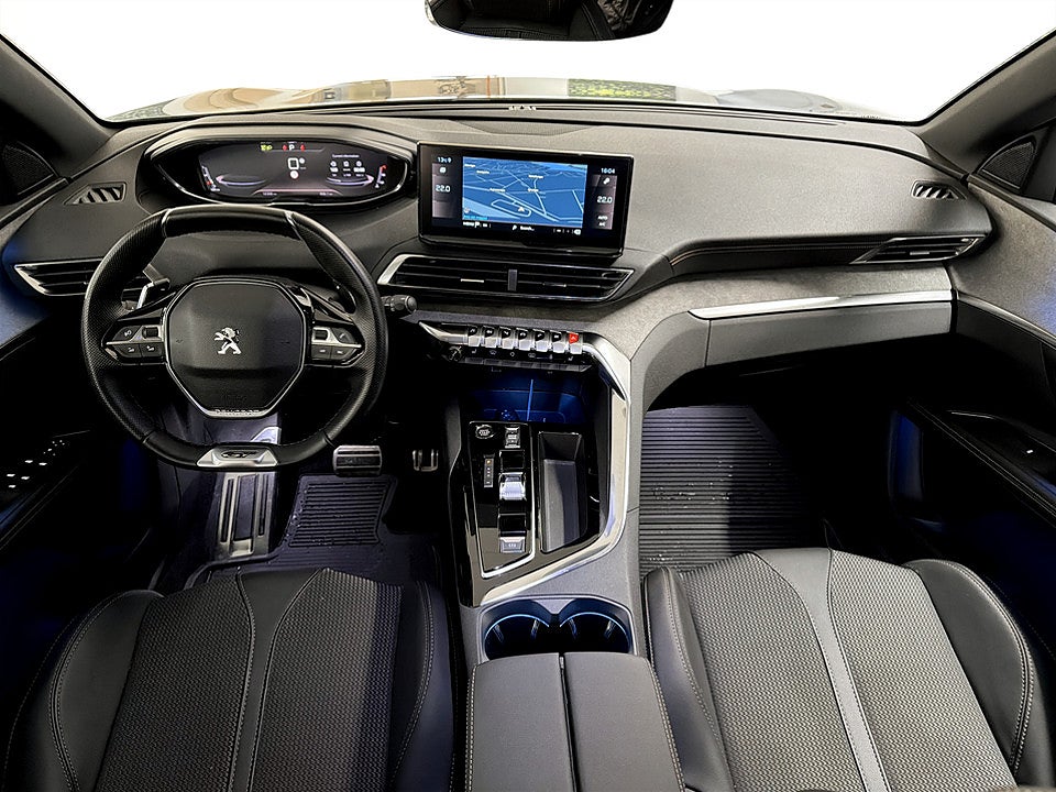 Bild på Peugeot 5008 GT 1.2 PT 130hk Aut 7-SITS B-KAMERA CARPLAY