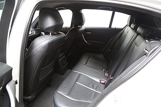 Halvkombi BMW 118I 24 av 25