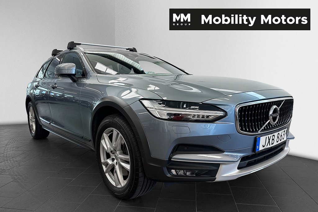 Volvo V90 Cross Country T5 AWD 250hk Momentum Drag Värmare 