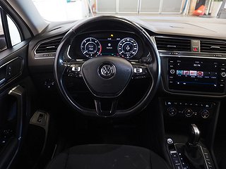 SUV Volkswagen Tiguan 16 av 22