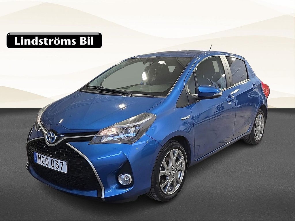 Toyota Yaris Hybrid 1,5 HSD 5-D Style Comfort Pack Vinterhjul