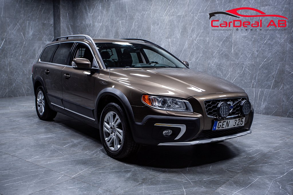 Volvo XC70 D4 AWD Summum D-Värmare Extraljus Navi Drag VOC