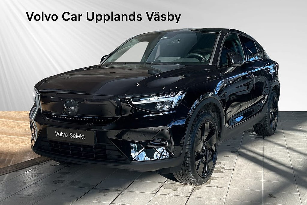 Volvo EC40 Single Motor Extended Range M R Plus Black Edt / Dragkrok / 360 