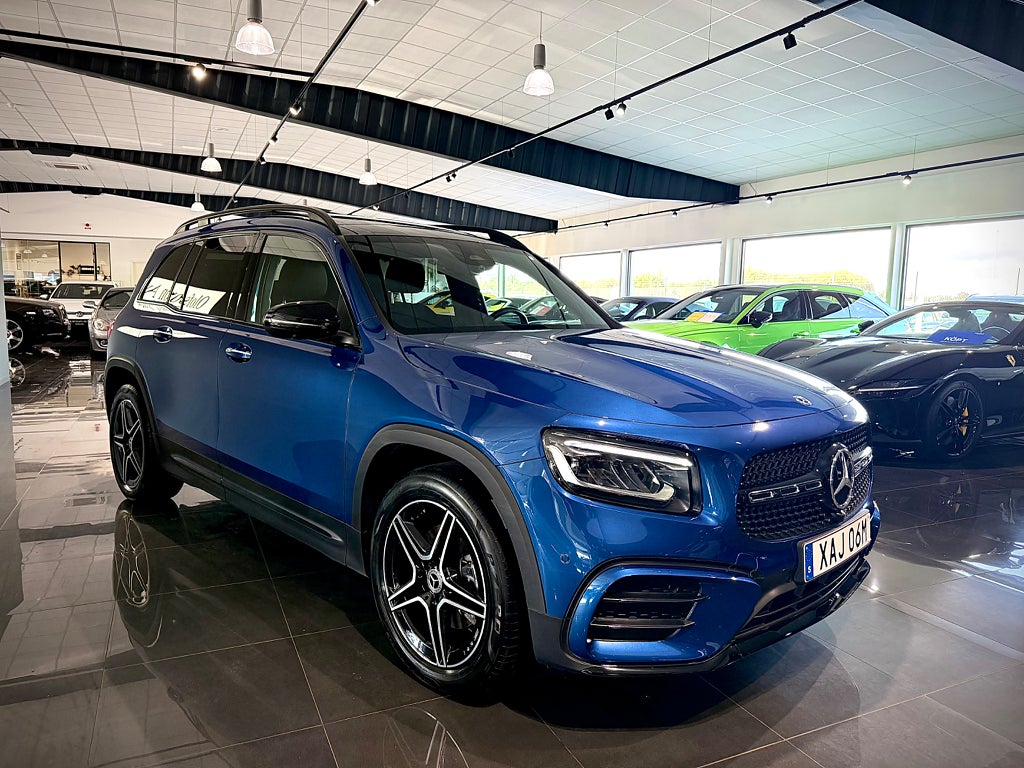 Mercedes-Benz GLB 200 AMG Premium 7 sits Värmare Glastak Drag - bild 35