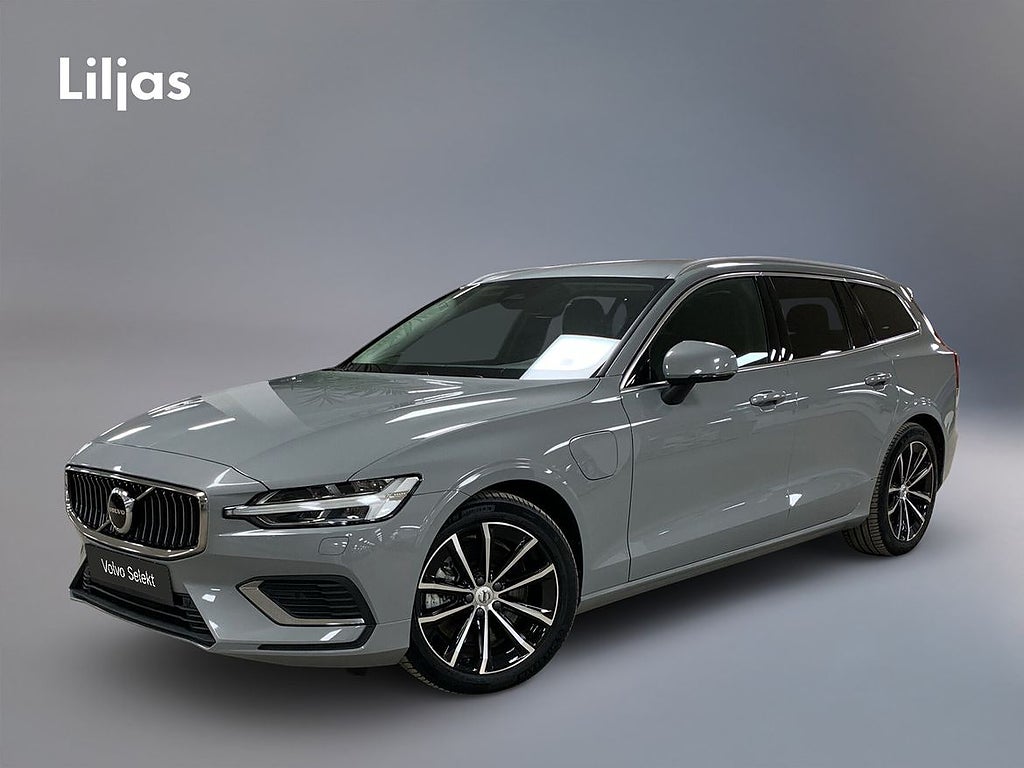 Volvo V60 Recharge T6 AWD Core //Kamera//Google//