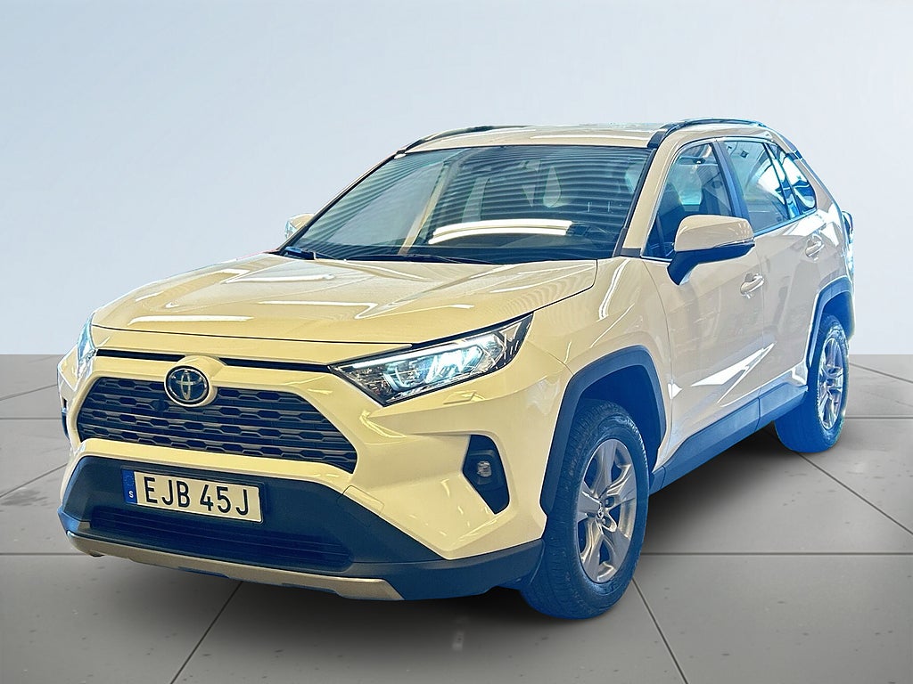 Toyota RAV4 Hybrid AWD/MoK/SoV/B-Kamera/Psens/Ad.Farthållare/MOMS