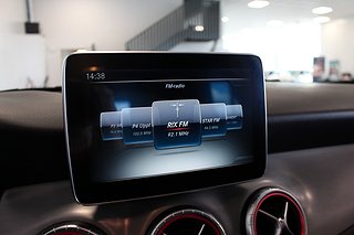 Sportkupé Mercedes-Benz CLA 18 av 19