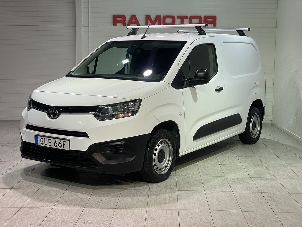 Toyota ProAce City 1.2 | MOMS | Drag | 1 ägare 2021