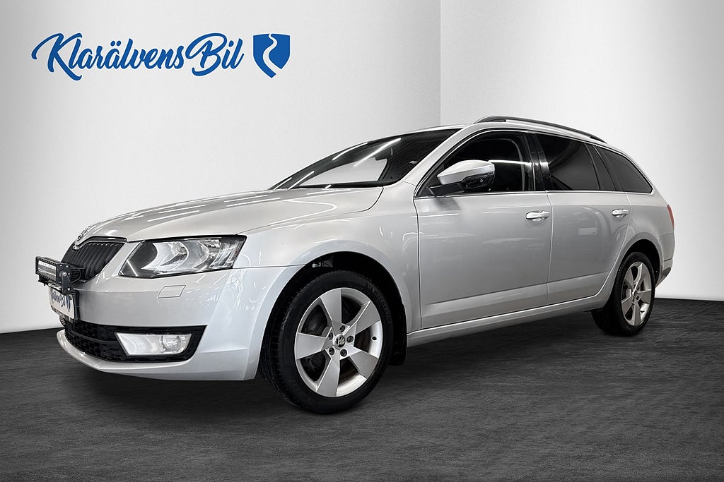 Skoda Octavia Kombi 1.6 TDI Ambition Euro 6 (110hk) CarPlay Pdc