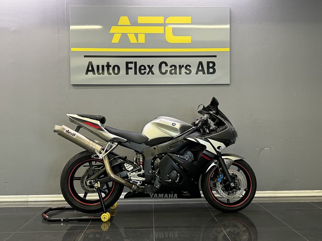 Yamaha YZF-R6 0.6