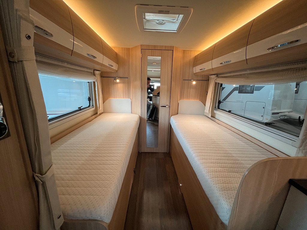 Bürstner Nexxo T 720 / ALDE / Solcell / Aut 150hk / Långbädd - Bürstner