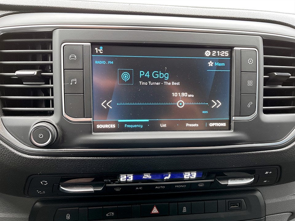 Bild på Peugeot Expert PRO+ 2.0 BHDi 180hk Aut - B-KAMERA, DRAG