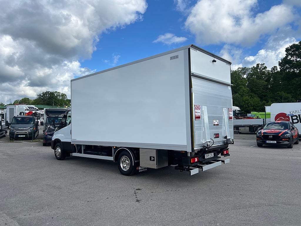 Iveco Daily 72C14G A8 CNG Skåpbil med Z-Lift