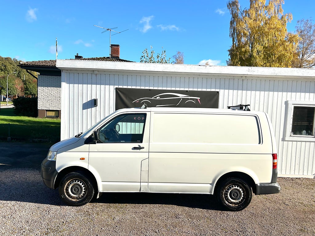 Volkswagen Transporter T28 1.9 TDI DPF 8v Euro 4 Nybesiktigad 