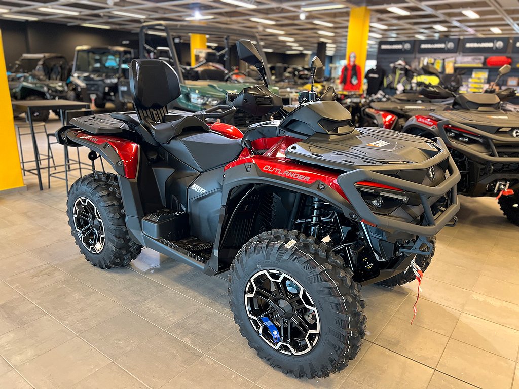 Can-Am Outlander MAX 850 XT 82hk / Boka nu! 