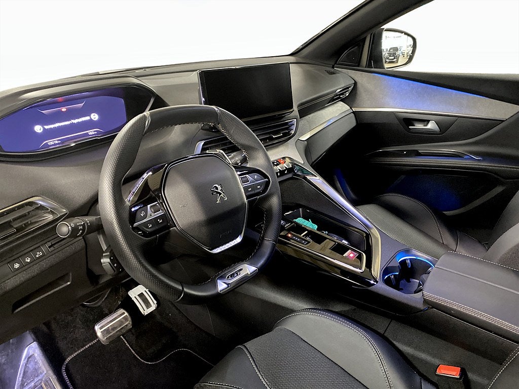 Bild på Peugeot 5008 GT 1.2 PT 130hk Aut - 7-SITS,B-KAMERA,NAV