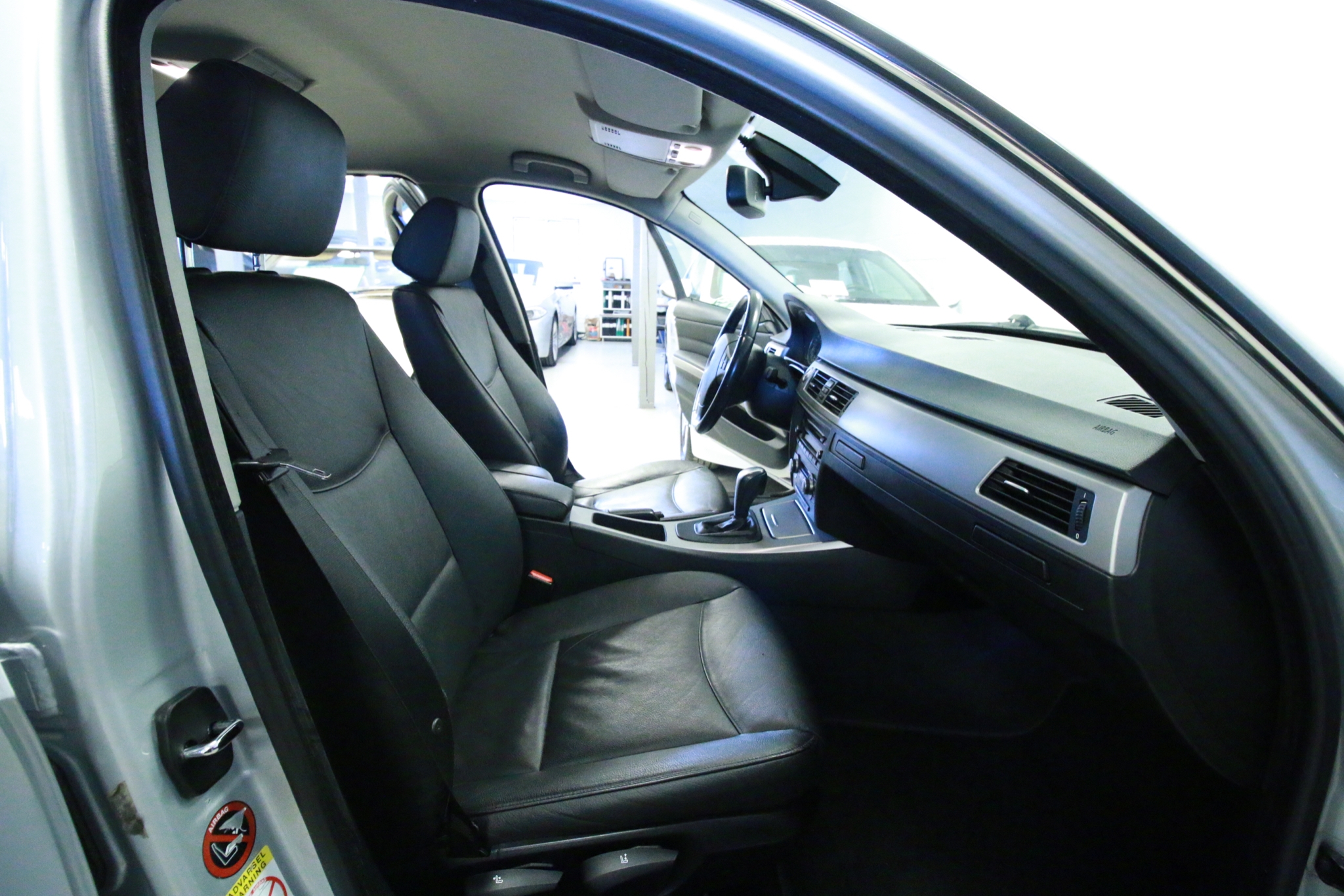 BMW 325 2007, bild 7/38