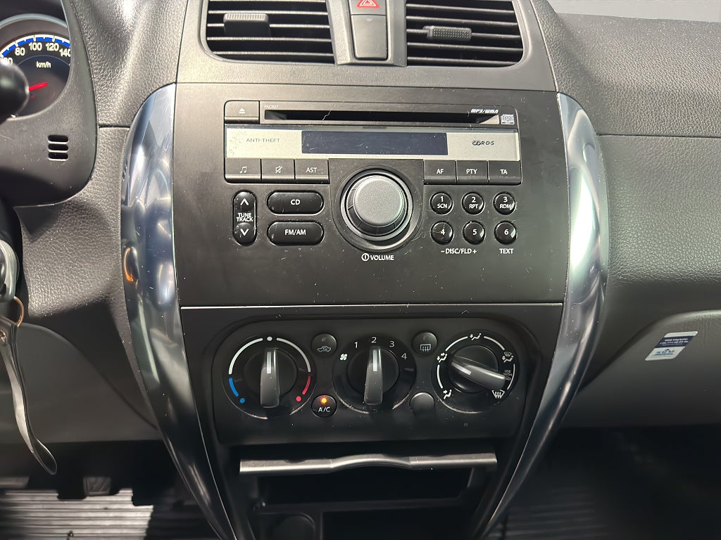 Suzuki SX4 1.6 VVT i-AWD Motor & Kupévärmare - bild 8