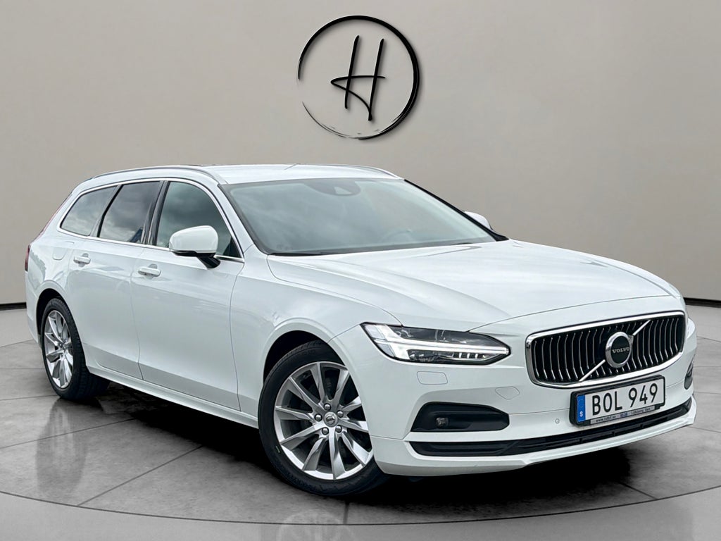 Volvo V90 B4D 197hk GPS Kamera Keyless  VOC Drag * Nybytt Kamrem