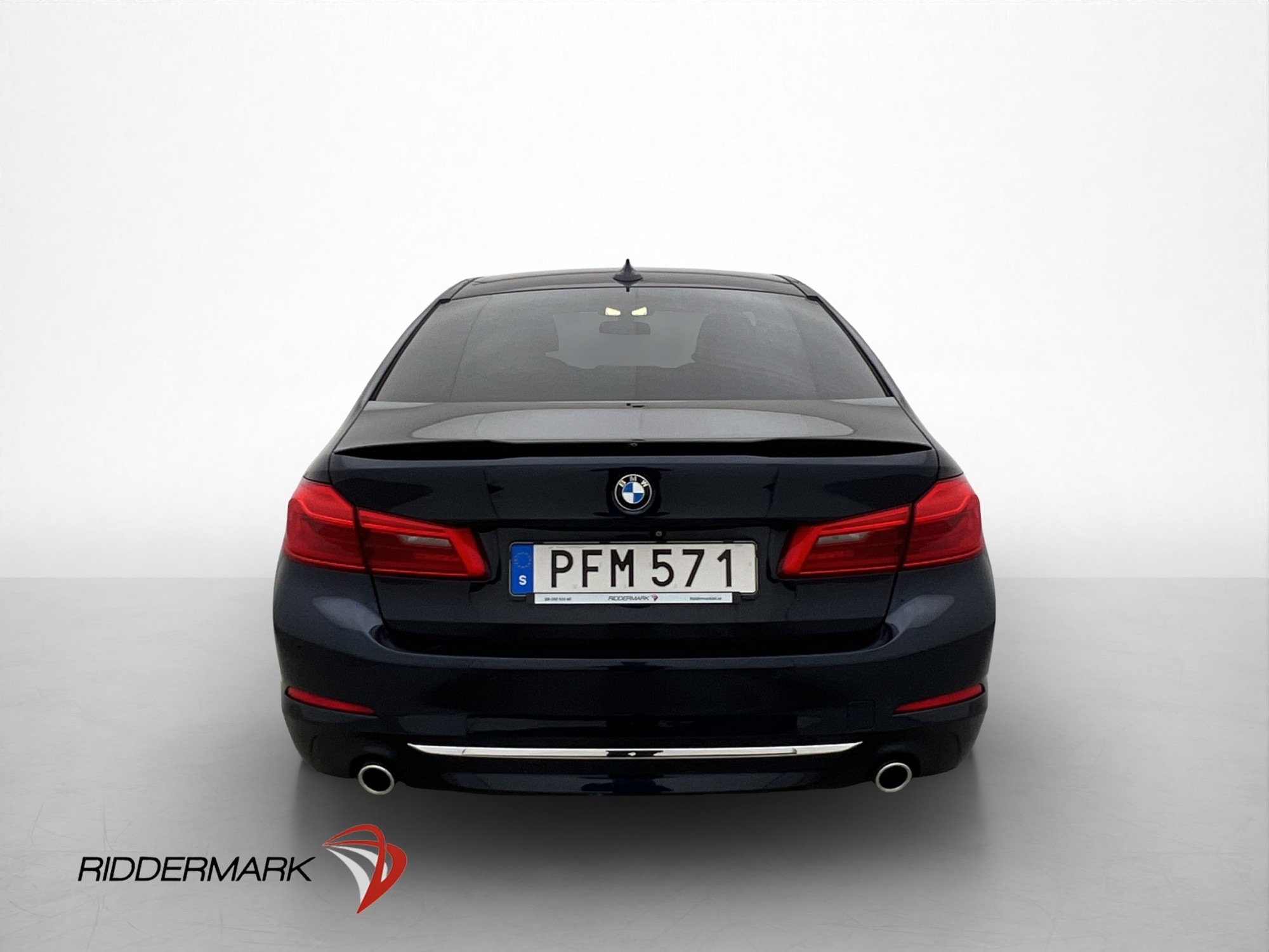 BMW 520 2017, photo 7/71