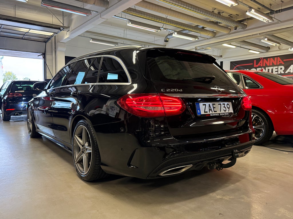 Mercedes-Benz C220 d 2018 - miniatyr 8