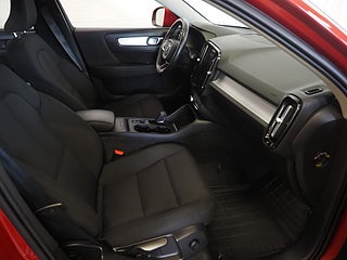 SUV Volvo XC40 10 av 21