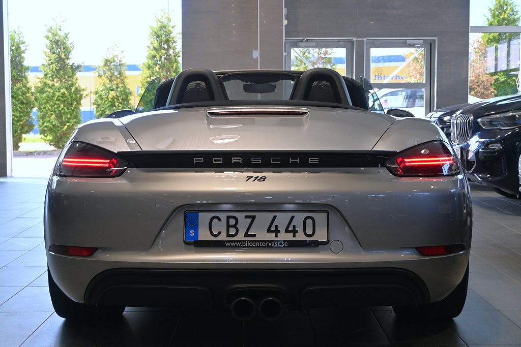 Porsche 718 2018 - miniatyr 9
