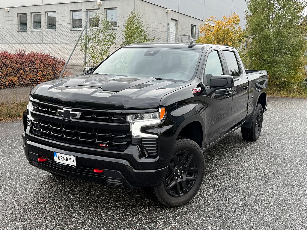 Chevrolet Silverado 1500 Trail Boss Z71 V8 5,3 Längre flaket