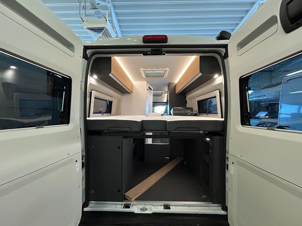 Adria TWIN 640 SLB / Automat / B-körkort / Långbädd  - Adria