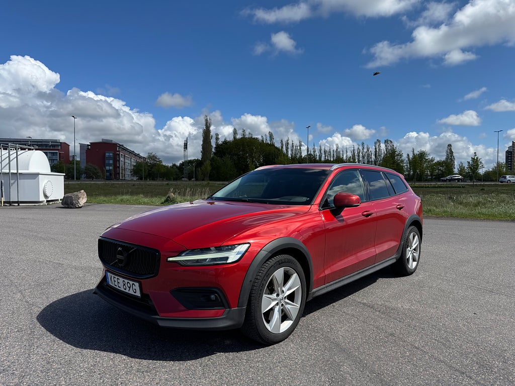 Volvo V60 Cross Country D4 AWD | Pilot Assist | VOC | Ränta 3,45% | Euro 6
