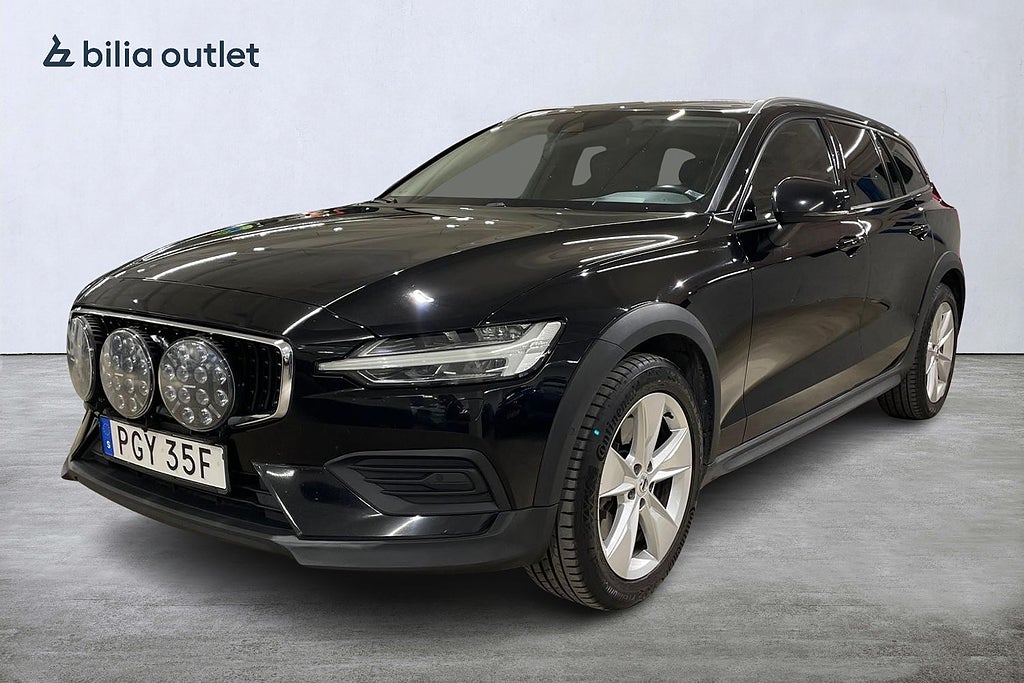 Volvo V60 Cross Country D4 AWD SE II 190hk / Kamrem Bytt / Kamera / Navi / Drag