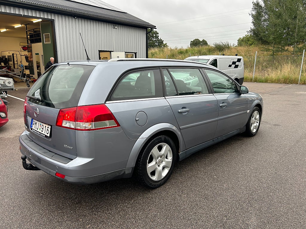 Opel Vectra Nybes, Dragkrok, Backkamera, 13315 mil