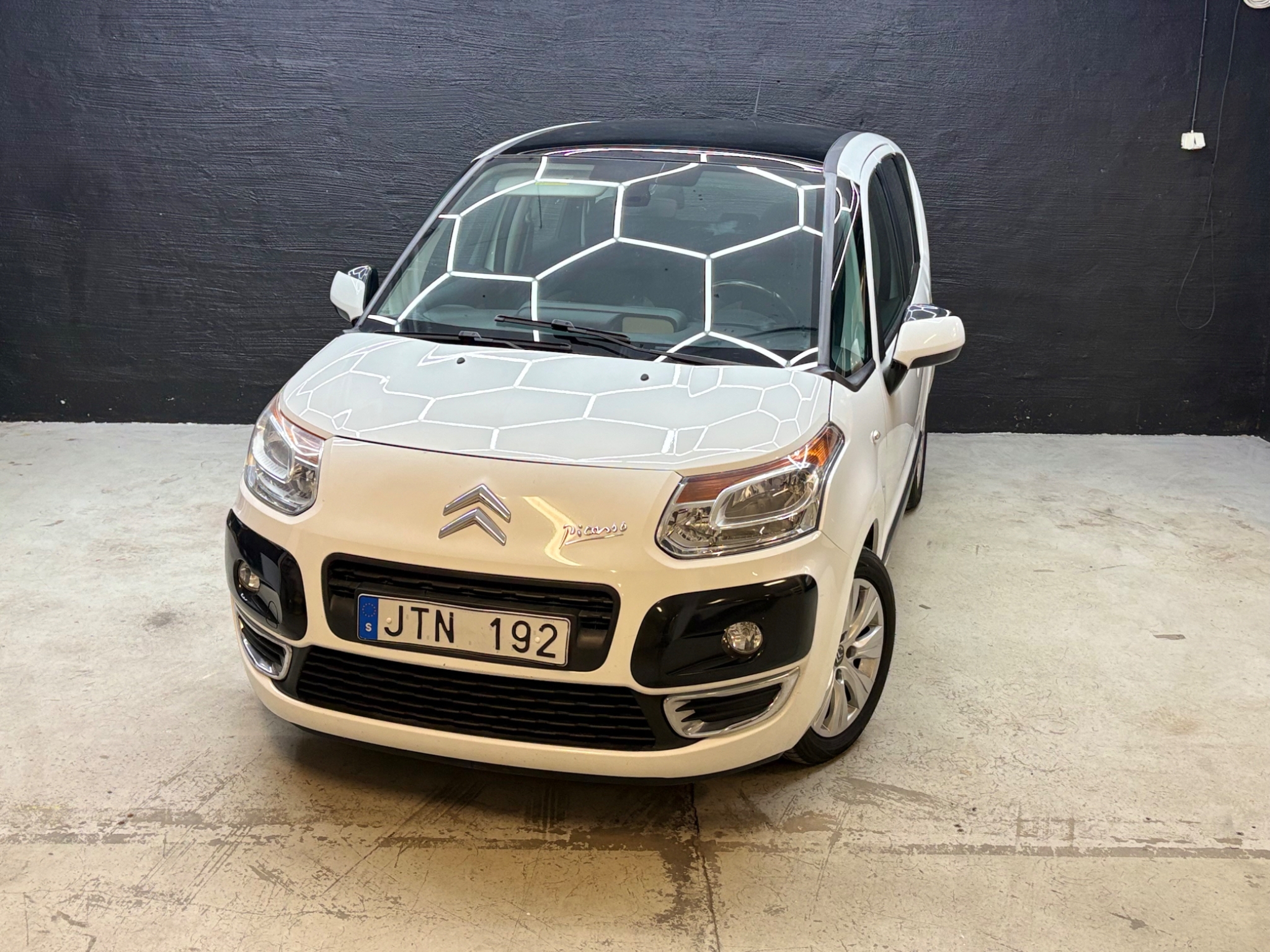 Citroen C3 Picasso 1.4 VTi Euro 5 2009, kuva 2/10