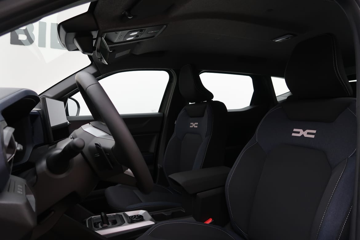 Dacia Duster 4x4 hybrid 150 expression 2026, bild 4/10