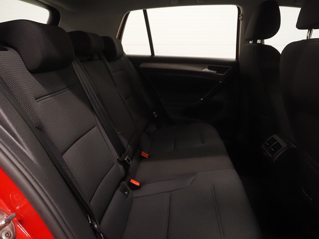 Volkswagen Golf 5-dörrar 1.2 TSI 110hk -16 2016