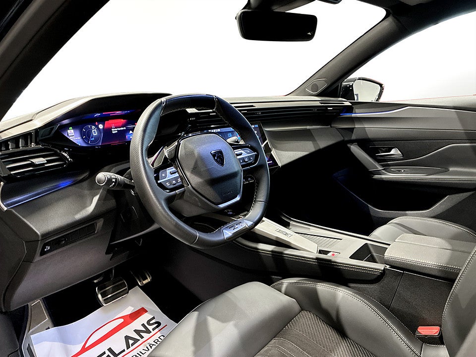 Bild på Peugeot 408 GT Hybrid 136hk Aut B-KAMERA DRAG NAV