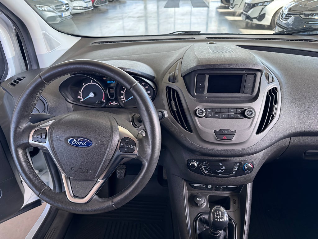 Ford Transit Courier 2020 - miniatyr 10