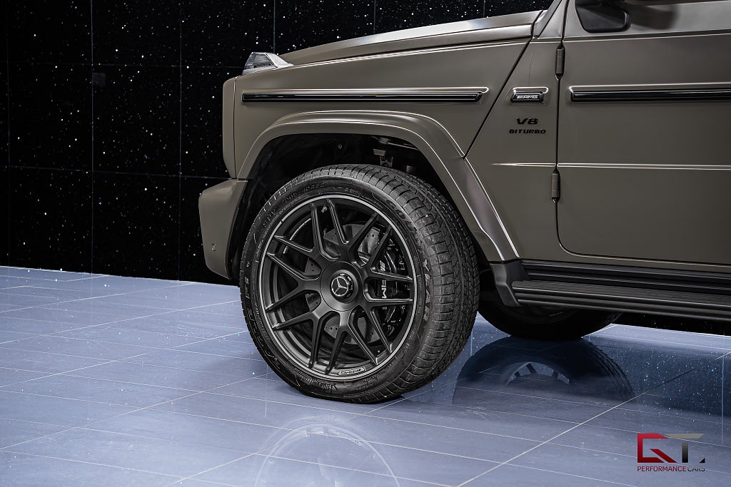 Mercedes-Benz G63 AMG 2025 MOMS MANUFAKTUR Tv 22" Kolfiber Nightpackage