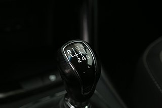 Halvkombi Kia Ceed 19 av 21