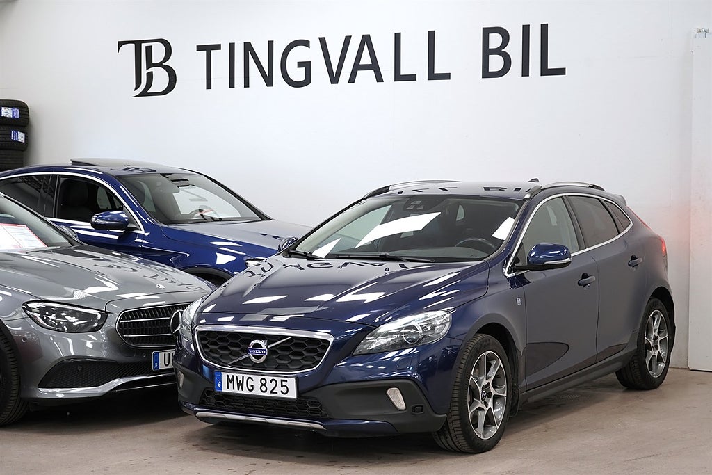 Volvo V40 Cross Country D3 OCEAN RACE DRAG GPS B-KAMERA