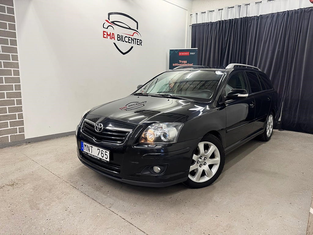 Toyota Avensis Kombi 2.4 D-4|Drag|Skinn|Nyservad|GPS