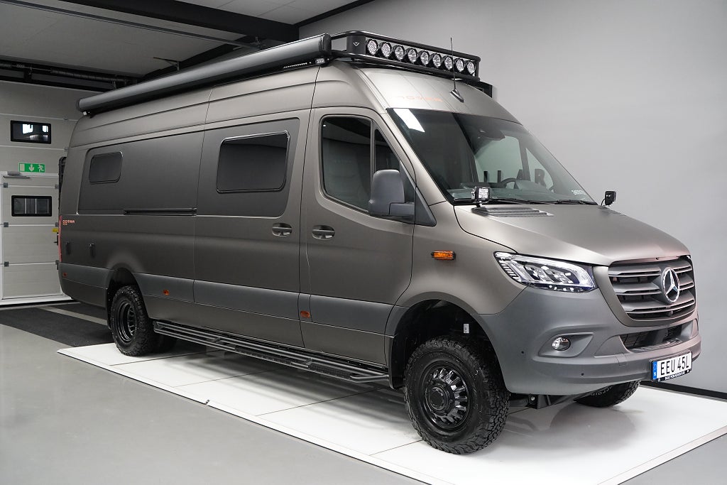 Mercedes-Benz Sprinter  2025 - miniatyr 2