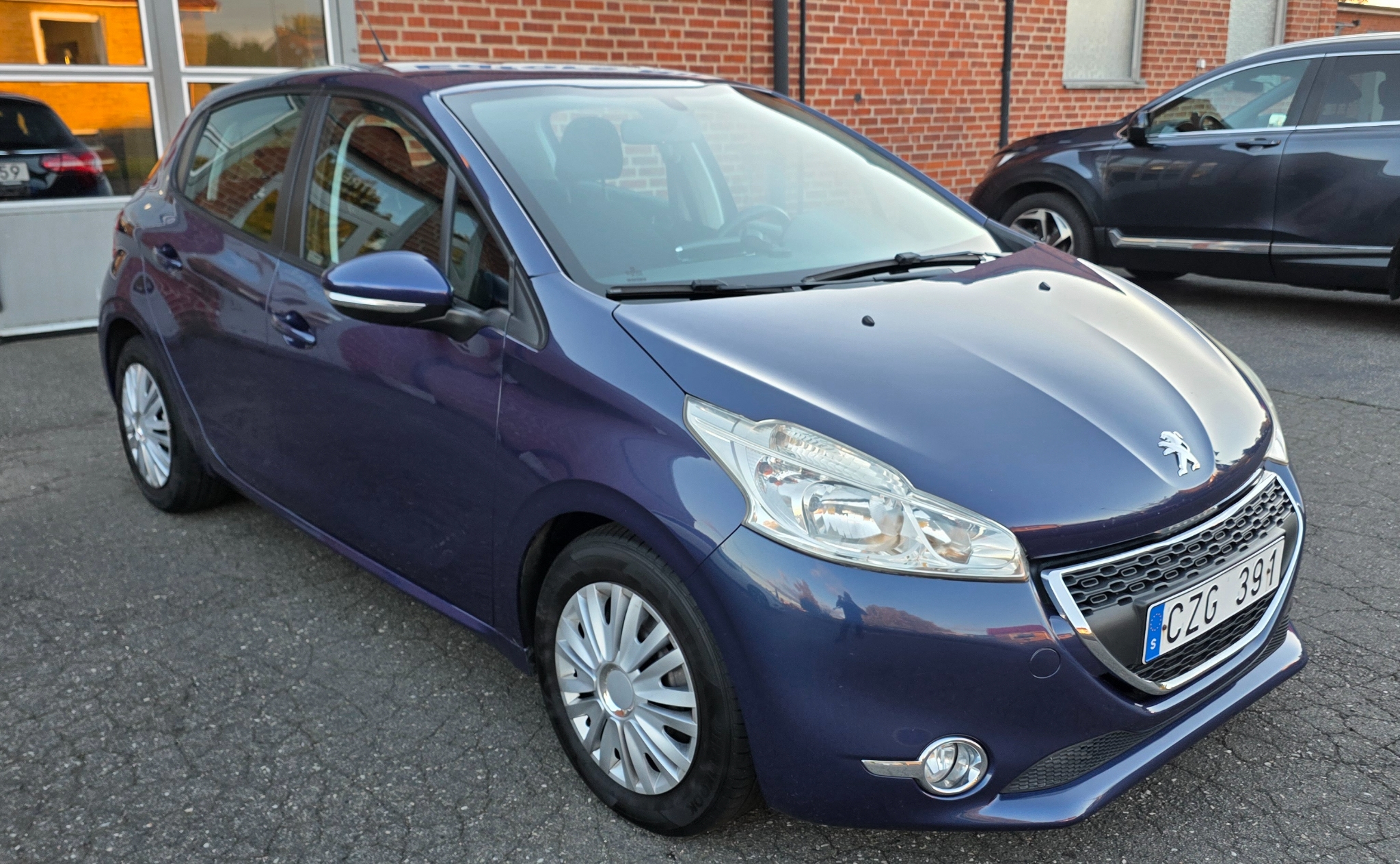 Peugeot 208 5-dörrar 1.4 VTi 2012, bild 5/10