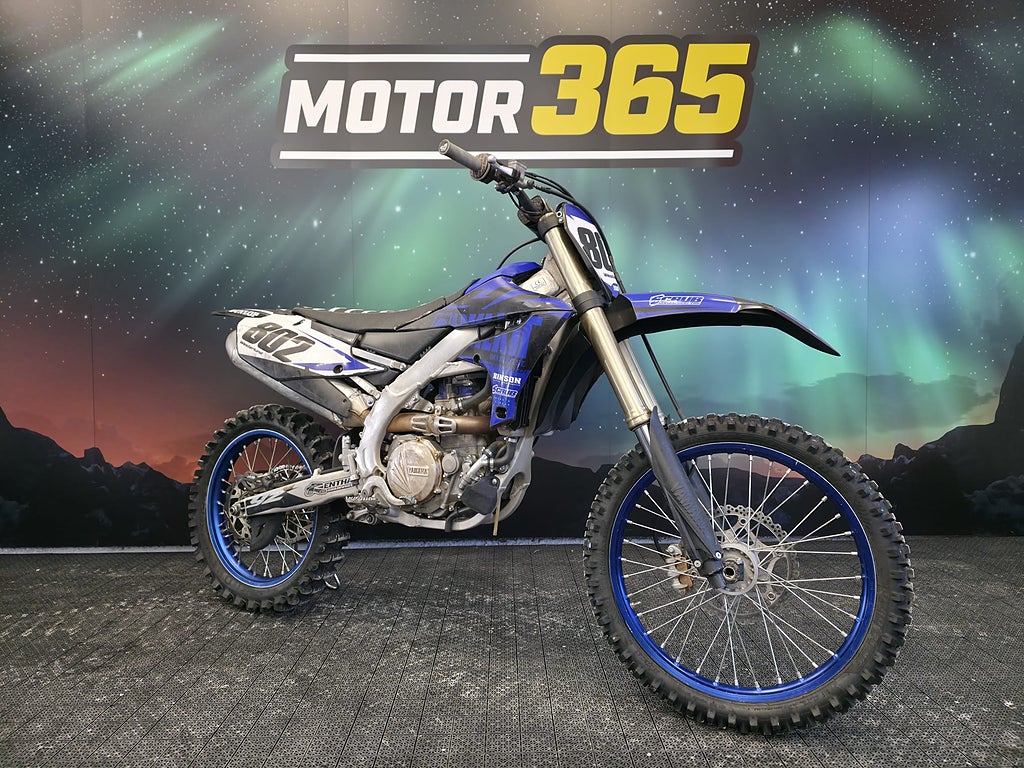 Yamaha YZ450F  • 54 TIM  • 699 KR/MÅN • KÖP ONLINE 