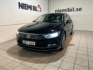 Volkswagen Passat Sportscombi R-Line AWD Dvärm Kamera Drag