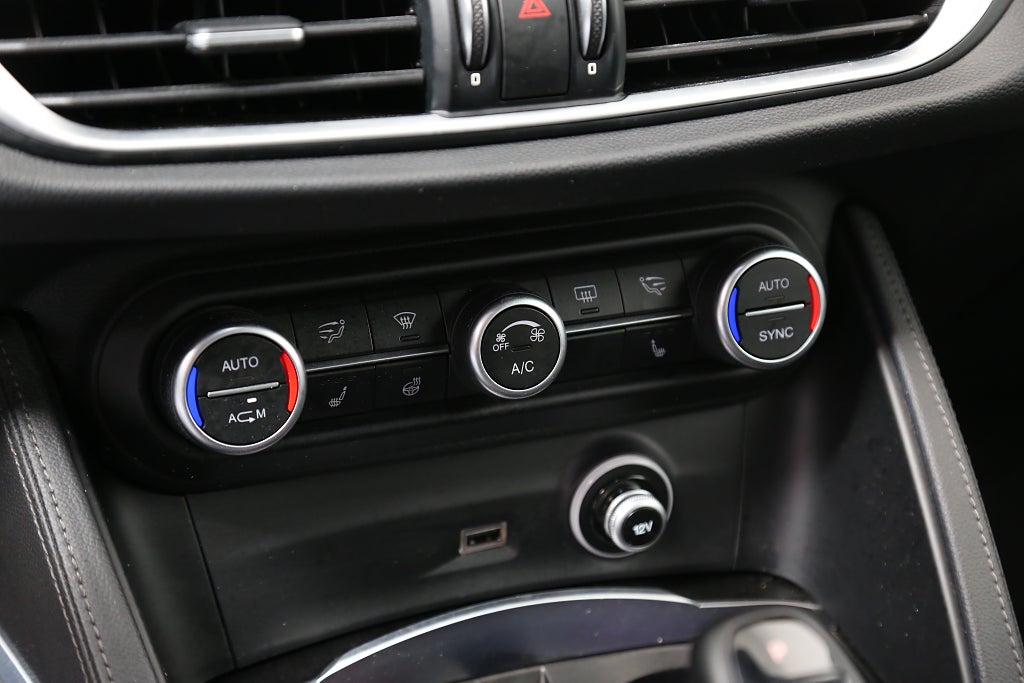 Alfa Romeo Stelvio 2,0 Turbo 16V Q4 200hk AWD Aut 2018