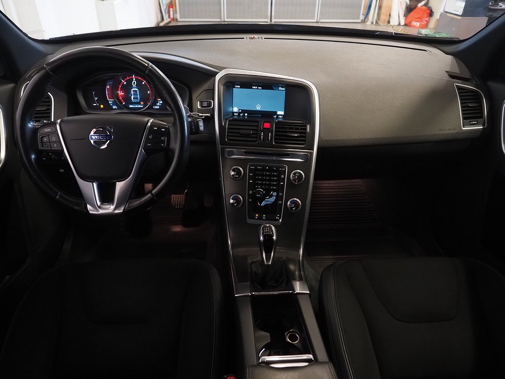 Volvo XC60 D3 150hk Momentum | D-värm | 2016