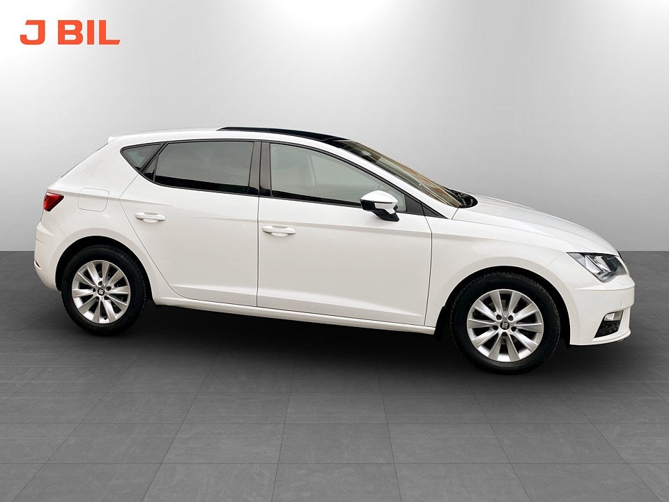 Bild på Seat Leon Style 1.0 TSI 150hk - PANO, B-KAMERA