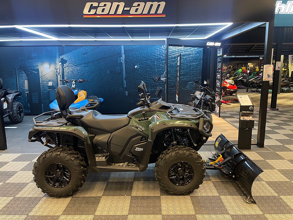 Can-Am Outlander Max HD7 Pro -24 *6 mil 1 ägare* 